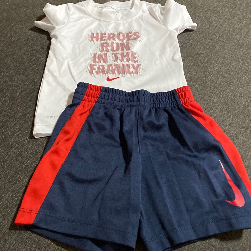 Toddler boys Nike outfit